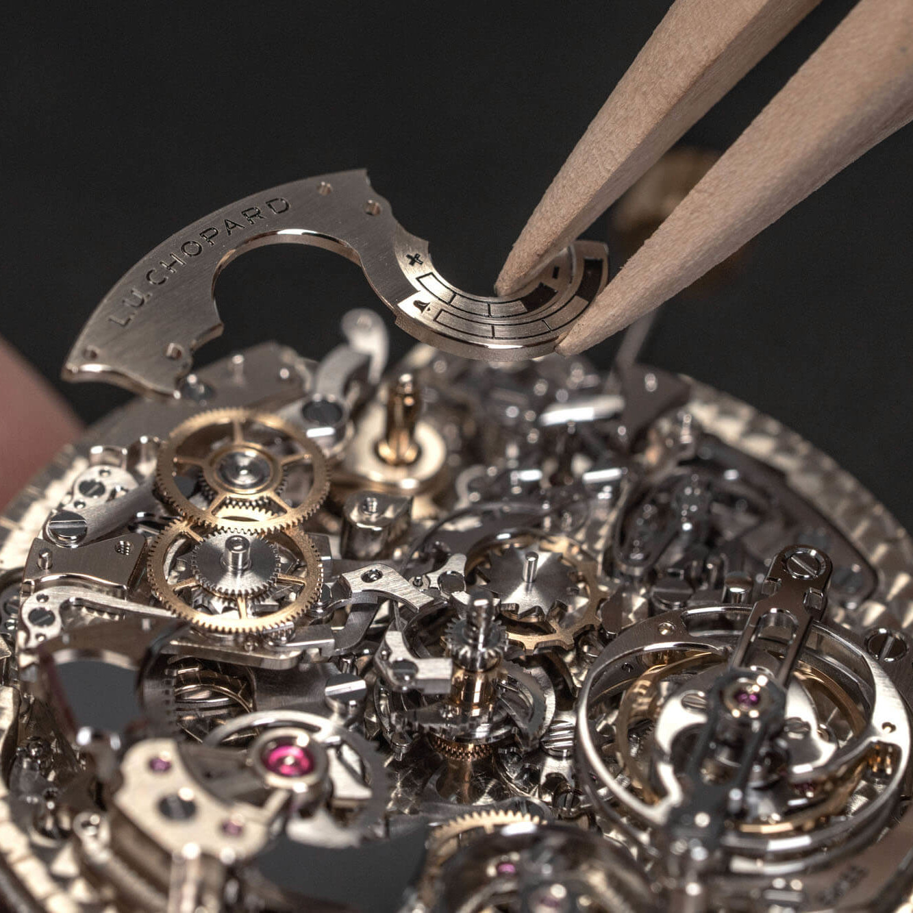 The L.U.C Grand Strike's modern, dial-less design showcases the 686-component calibre L.U.C 08.03-L.